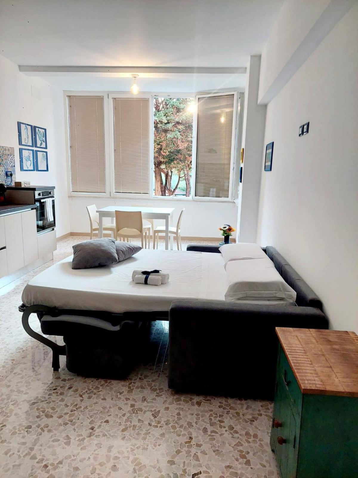 Calipso Casa Vacanza 마리나 디 산비토 외부 사진